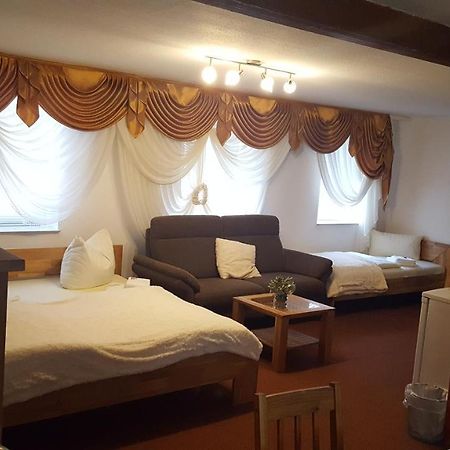Hotel Ausspann Heidenau  Exteriör bild