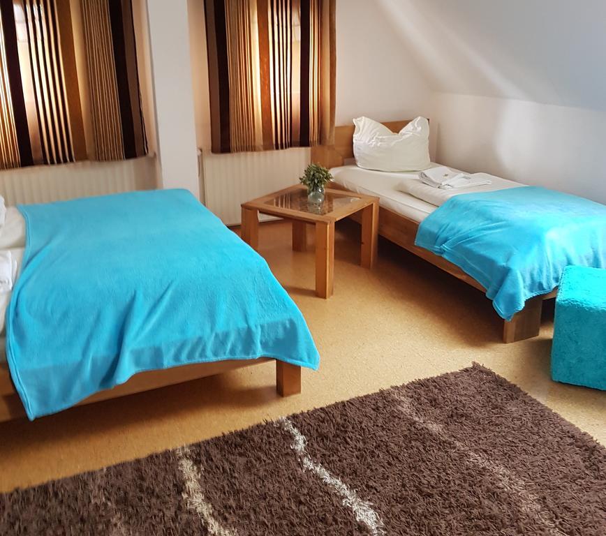Hotel Ausspann Heidenau  Exteriör bild