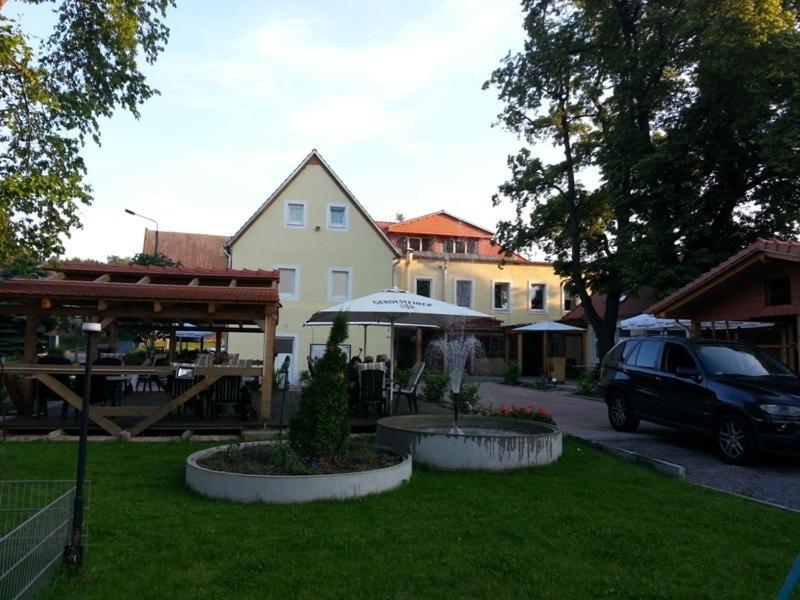 Hotel Ausspann Heidenau  Exteriör bild